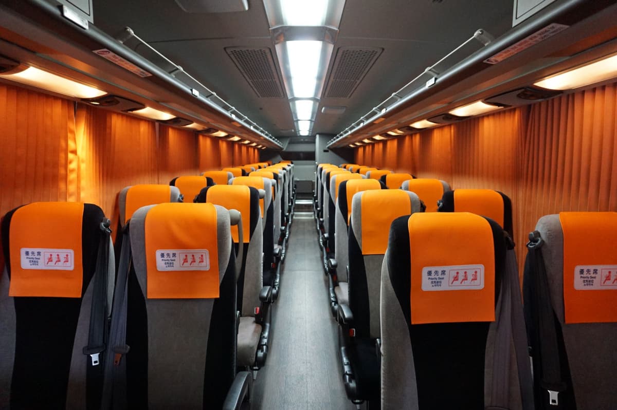 Haneda Airport Limousine Bus Transfers