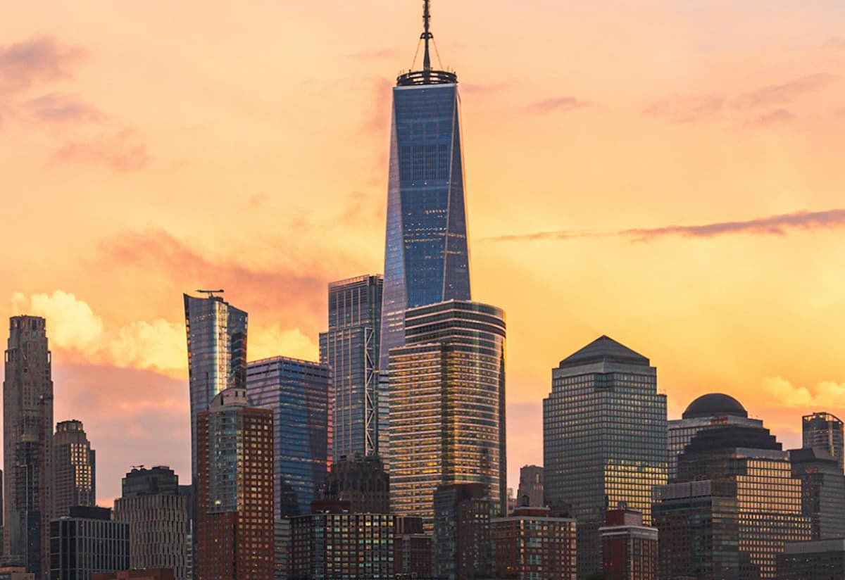 Circle Line "NYC Harbor Lights" Evening Cruise (2 hours): Reserved Straight-to-Board Ticket