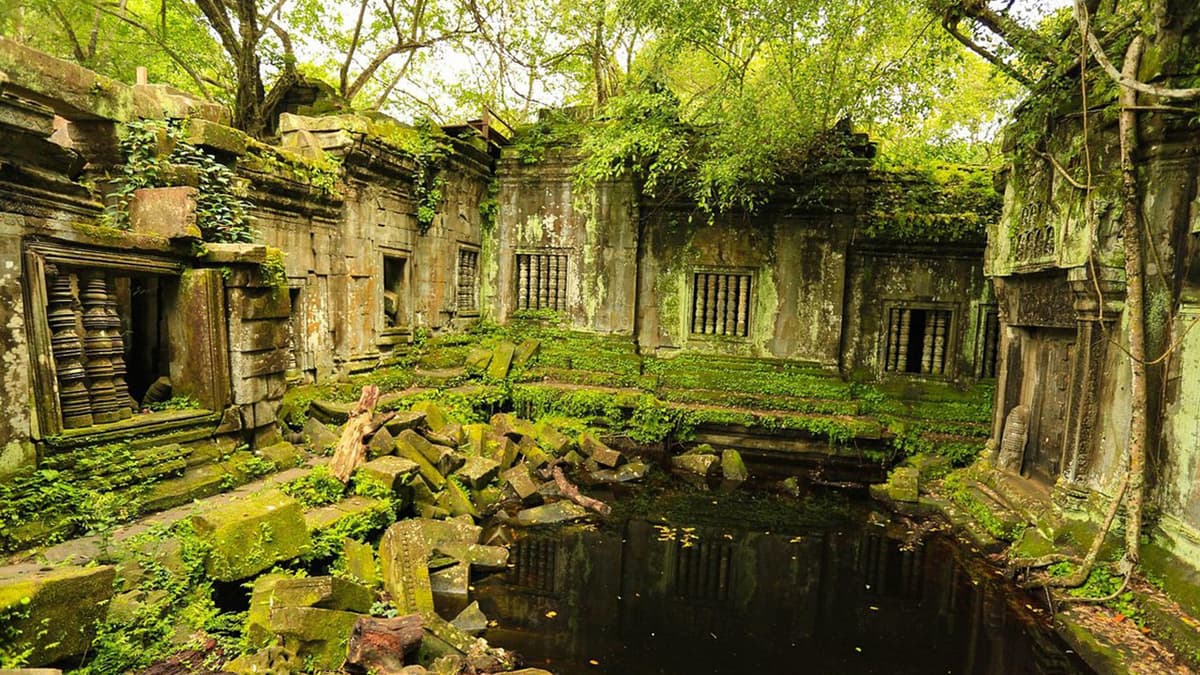 Koh Ker and Beng Mealea Temple Tour