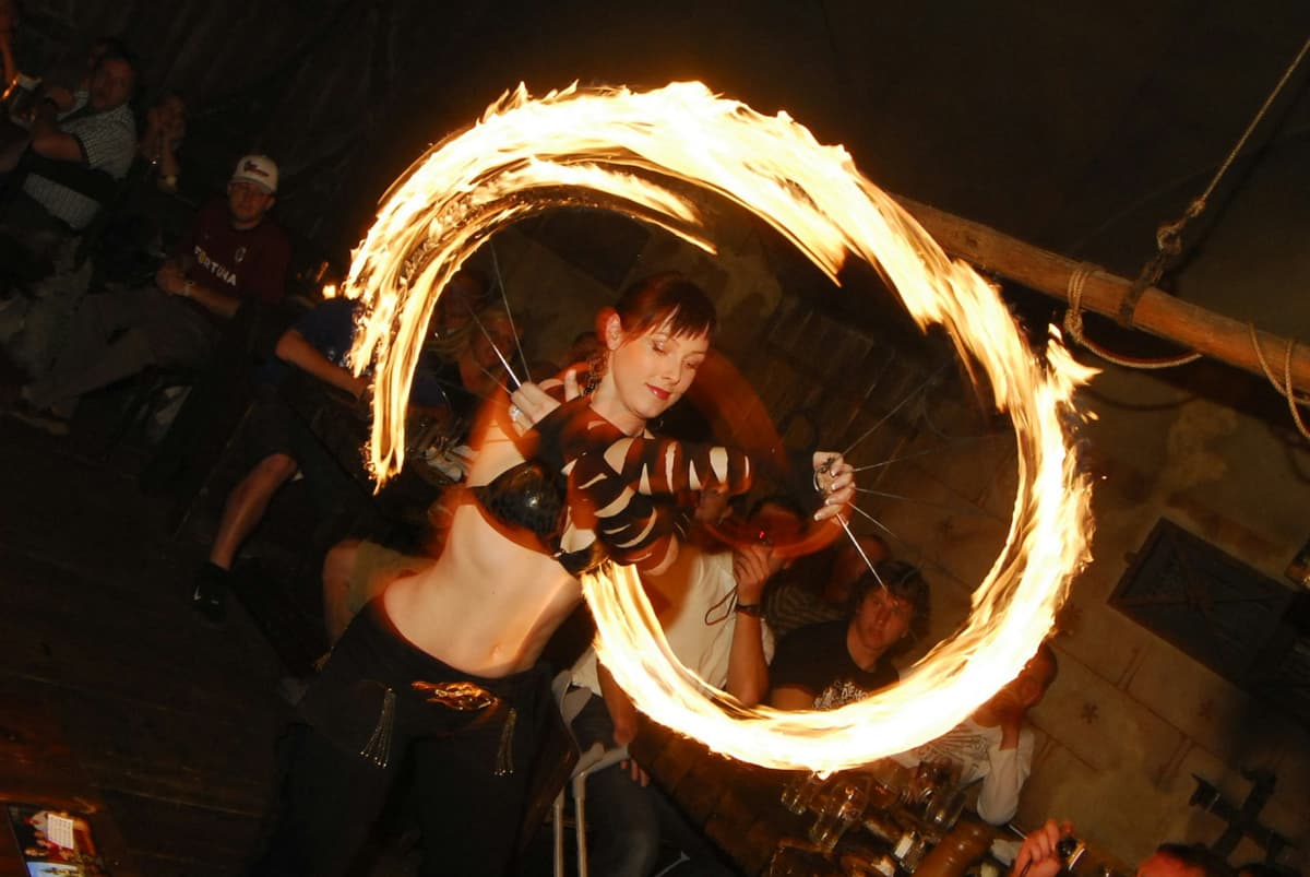 Prague: Medieval Dinner With Live Show & Unlimited Drinks
