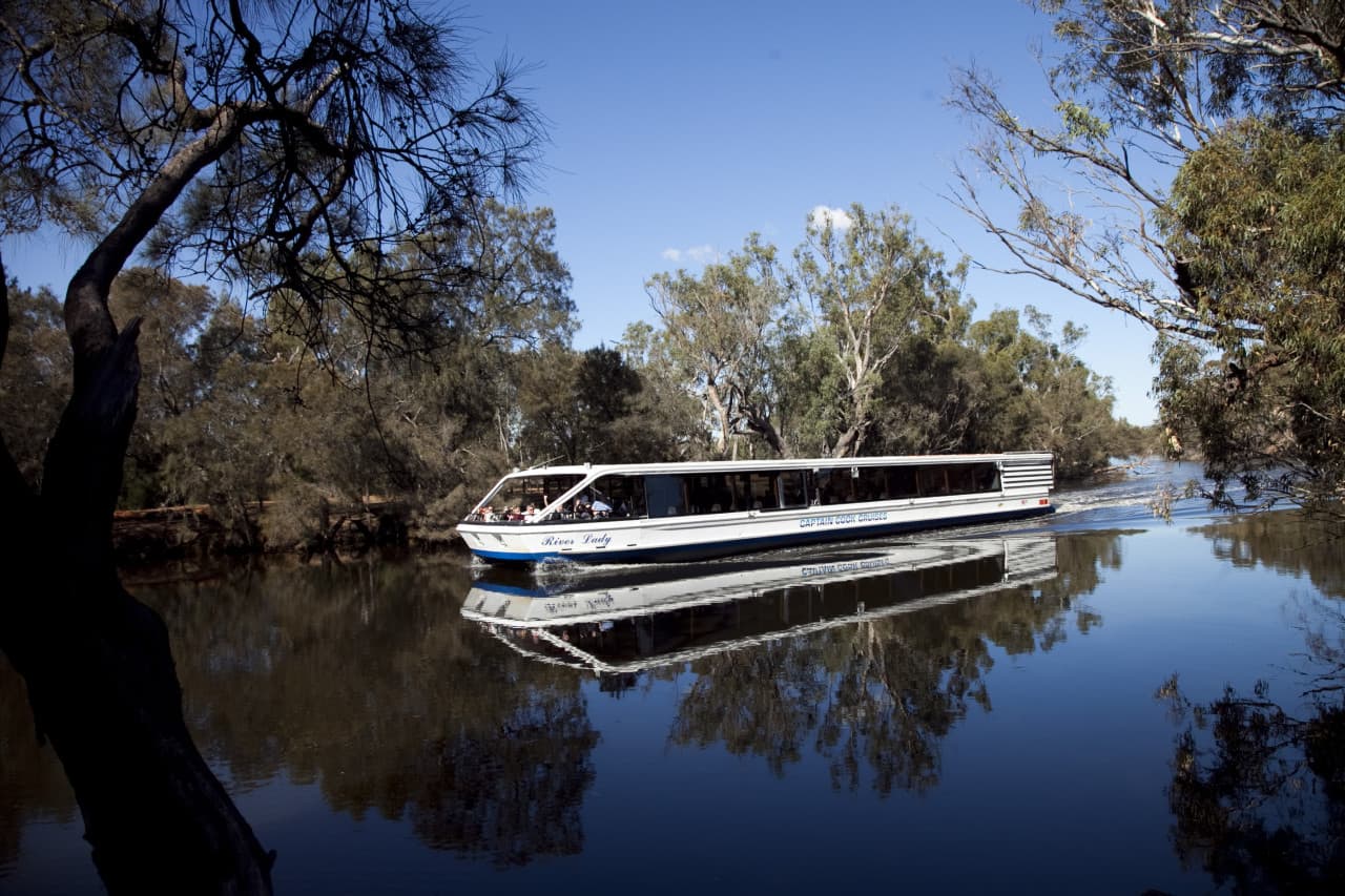 Captain Cook Cruises - Between Perth and Fremantle Scenic Cruise – photo 3