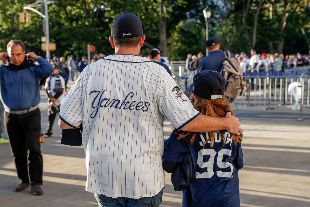 New York Yankees Baseball Game at Yankee Stadium – photo 11