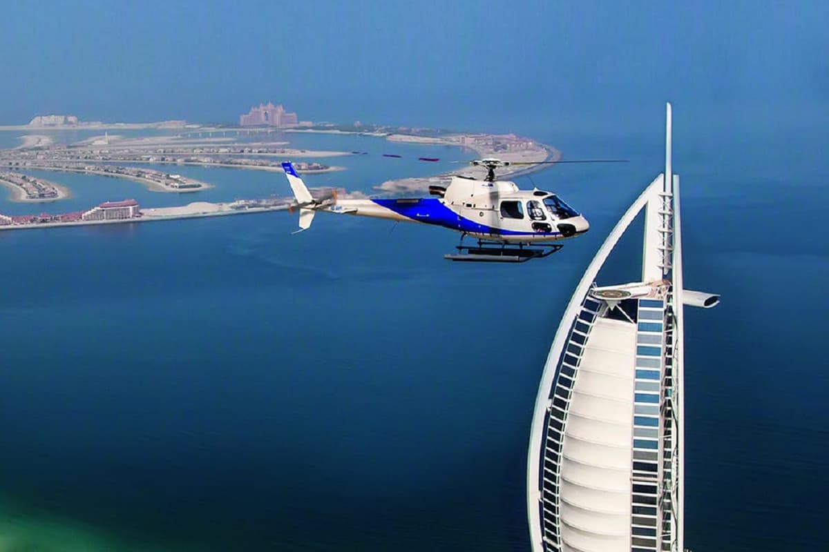 Dubai Helicopter Tour by HeliDubai