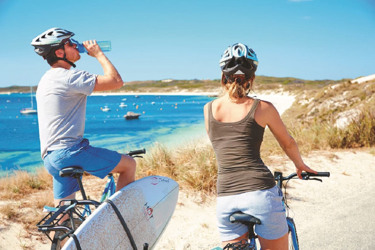 Round Trip SeaLink Ferry Transfer to Rottnest Island with Bike Hire – photo 2