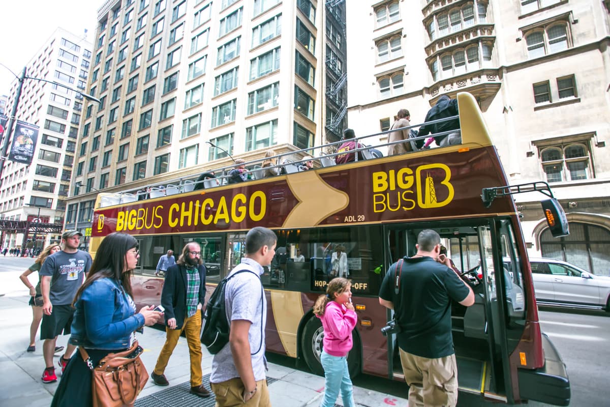 Big Bus Chicago Hop-on Hop-off Bus Tour