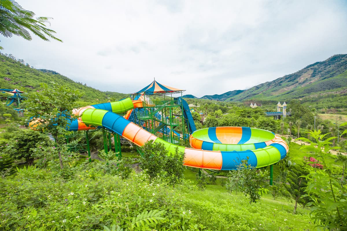 Nui Than Tai Hot Springs Park