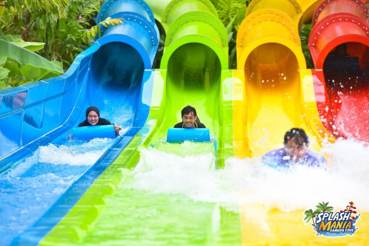 SplashMania Waterpark Ticket in Gamuda Cove
