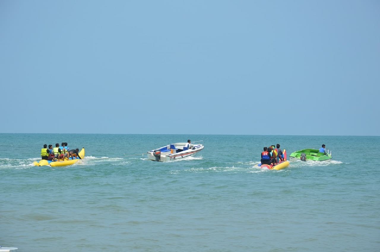 Kenting South Bay Water Sports Experience