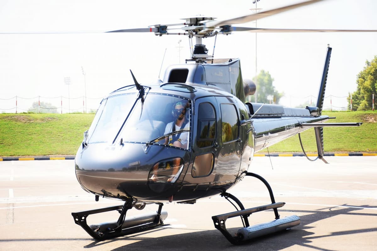 Dubai Helicopter Tour by HeliDubai
