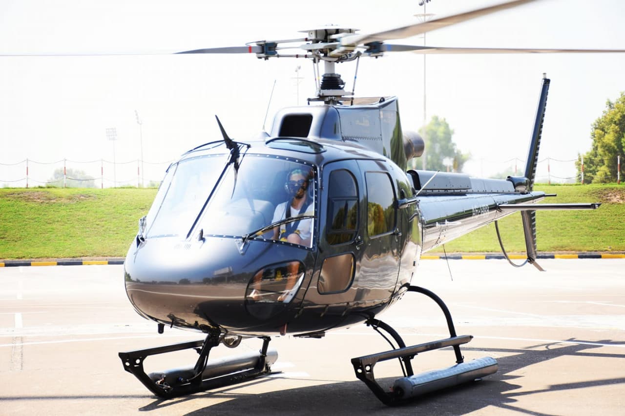 Dubai Helicopter Tour by HeliDubai