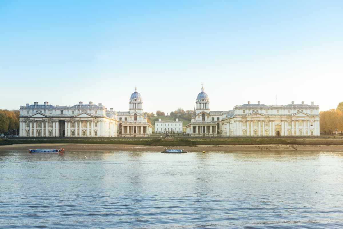 Leeds Castle, Canterbury, Dover, and Greenwich Tour from London