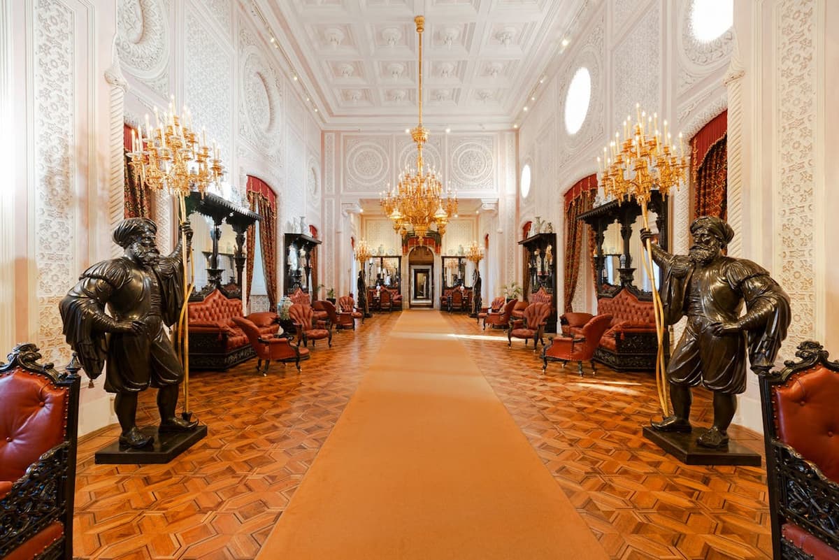 National Palace of Pena & Park Ticket