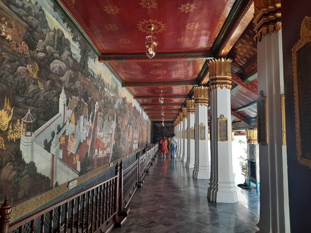 Grand Palace and Wat Phra Kaew Walking Tour
