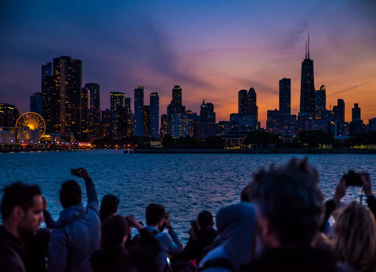 Lake Michigan and Chicago River Cruise Ticket