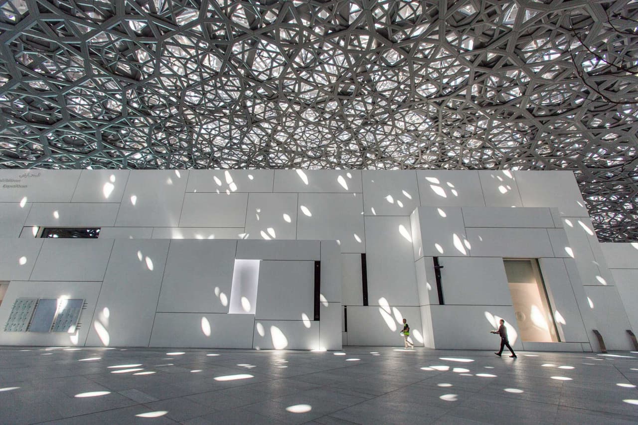 COMBO: Louvre Abu Dhabi + Ferrari World Abu Dhabi Tickets