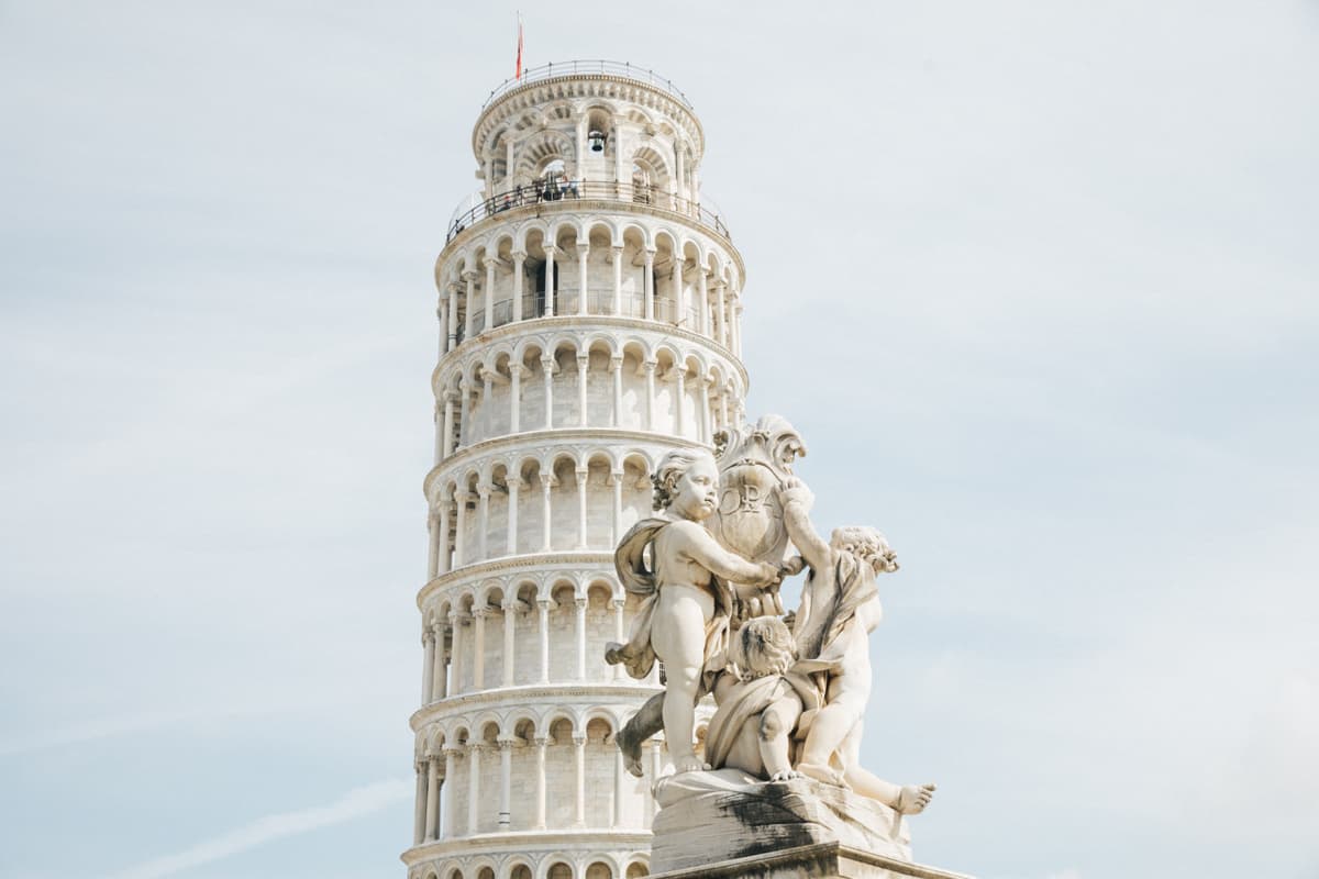 Tuscany Full-Day Tour from Florence: Pisa, Chianti, San Gimignano, Siena