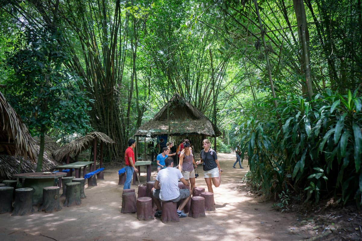 Ho Chi Minh City and Cu Chi Tunnels Full-Day Tour
