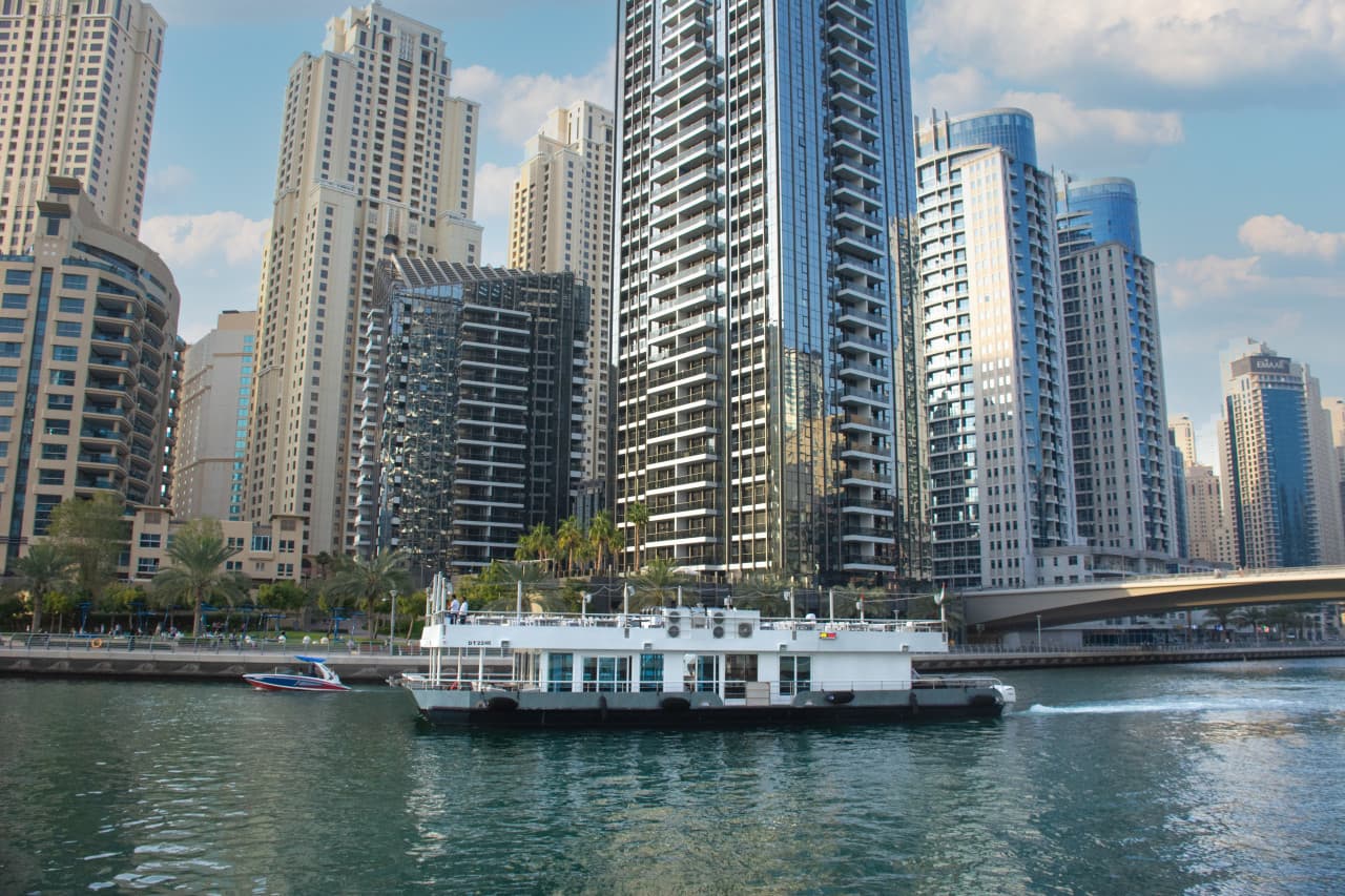 Alexandra Sea Lounge Dinner Cruise in Dubai Marina – photo 4