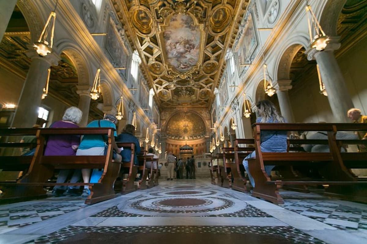 Rome Underground Tour: Capuchin Crypts, Christian Catacombs, Basilica of San Martino ai Monti