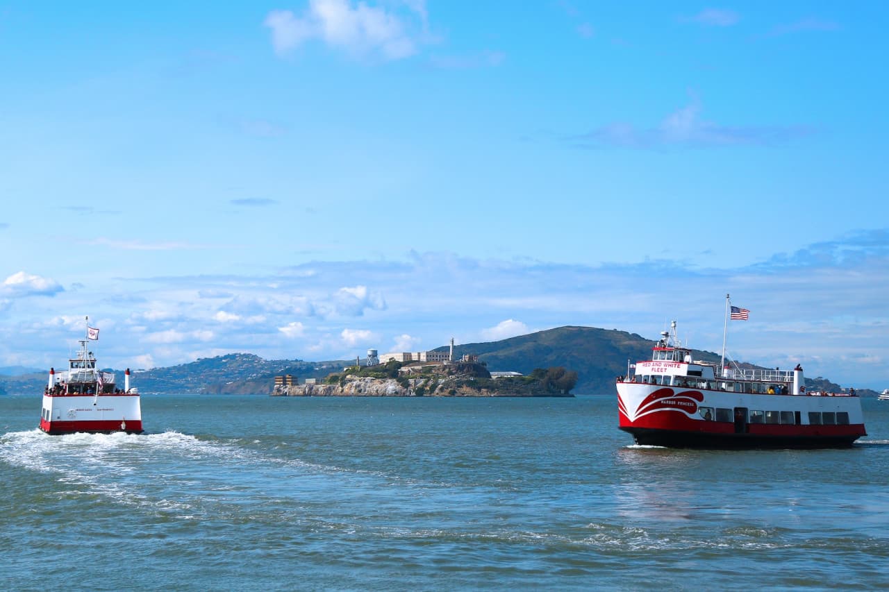 San Francisco Bay 2 Hour Sunset or Evening Sightseeing Boat Cruise by Red and White Fleet – photo 13