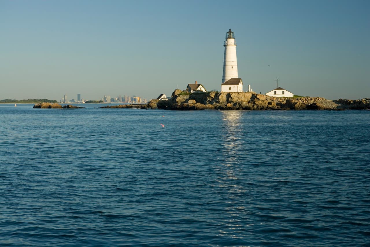 Boston Harbor: Historic Sightseeing Cruise – photo 2