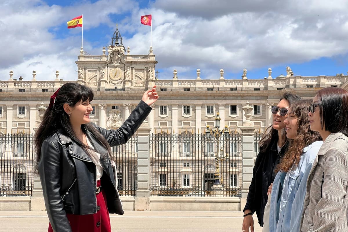 Madrid: 1.5-Hour Evening Walking Tour