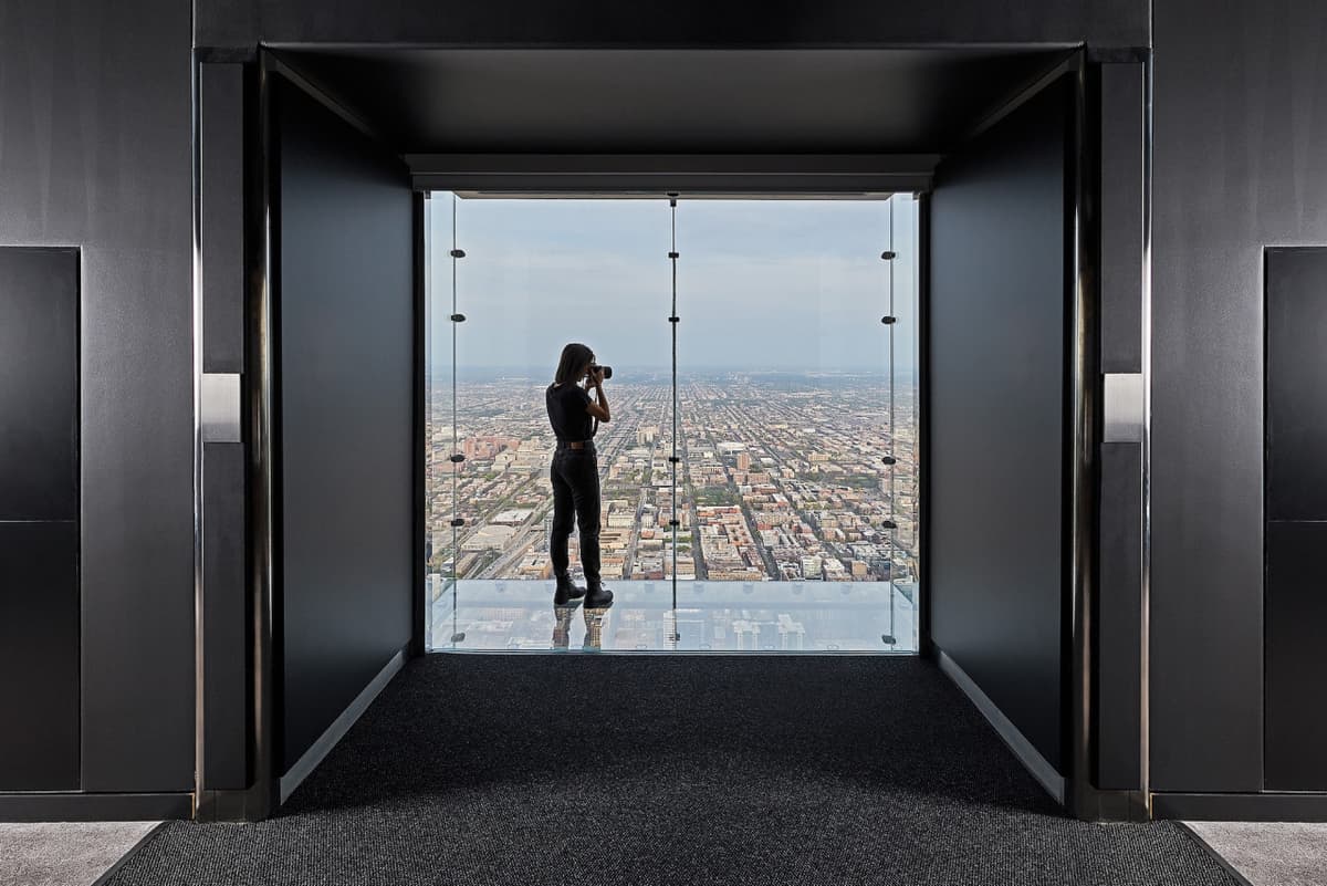 Skydeck Chicago and The Ledge Ticket