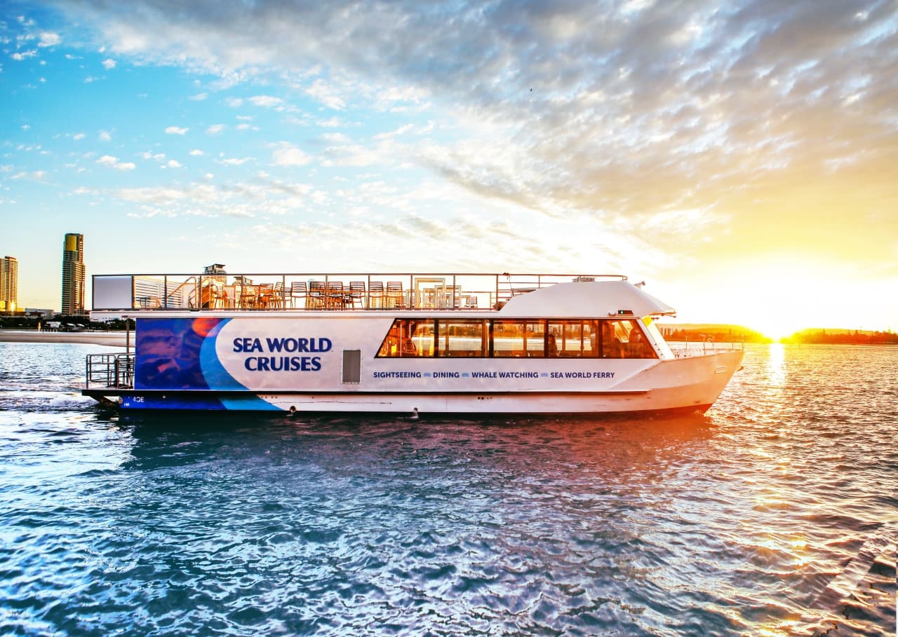 Gold Coast Buffet Dinner Cruise aboard Sea World Cruises – photo 2