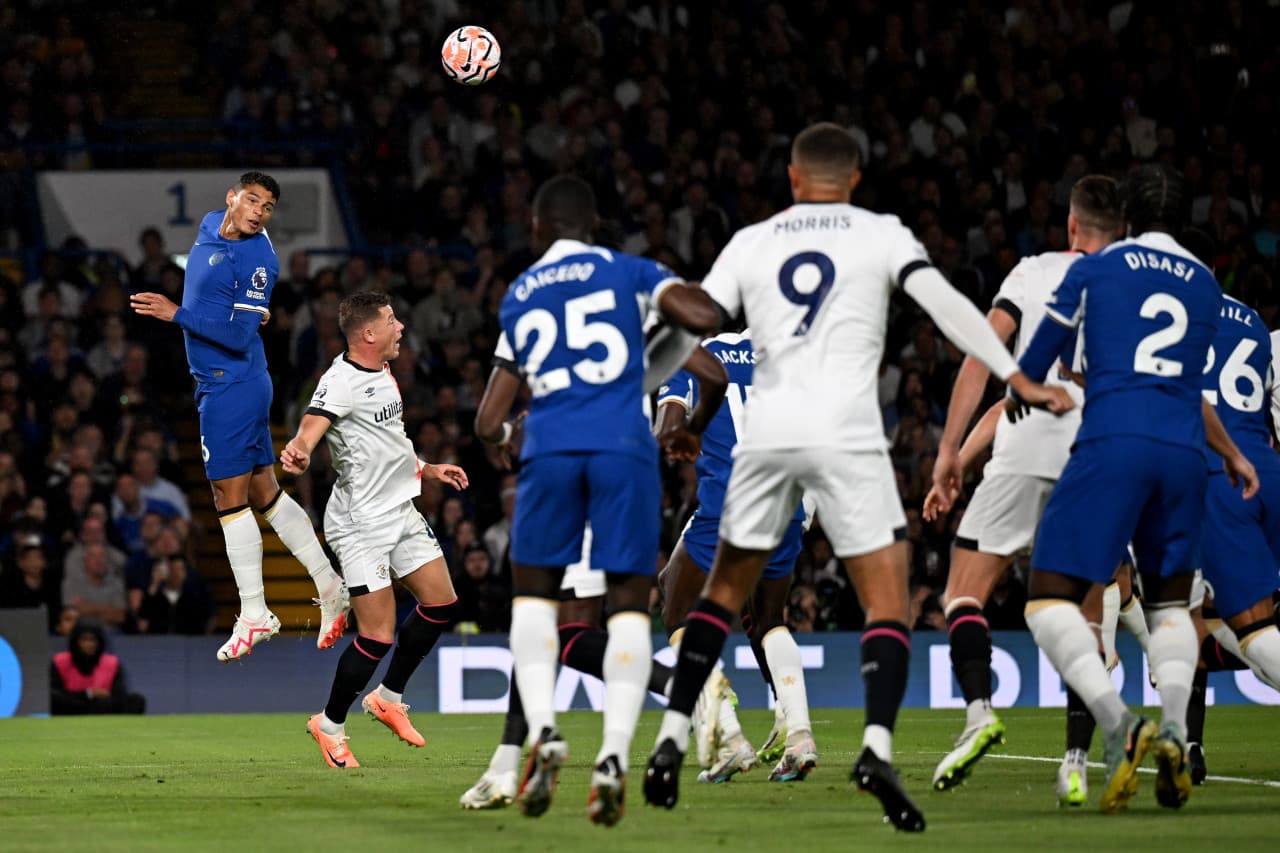 Chelsea FC Premier League Football Match Ticket at Stamford Bridge Stadium – photo 2