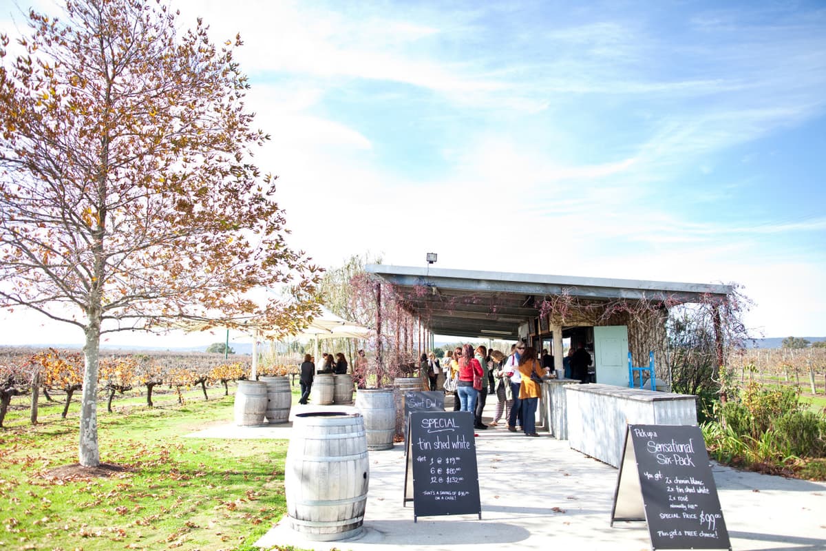 Swan Valley Half-Day Coach Tour with Wine and Chocolate Tasting