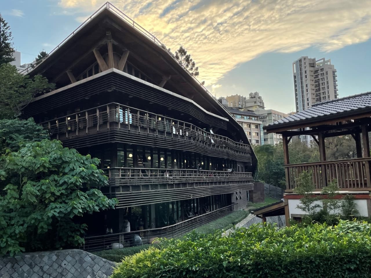 Beitou and Yangmingshan National Park Full-Day Tour from Taipei – photo 4