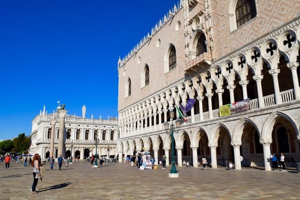 St. Mark's Basilica and Doge's Palace Skip-the-Line Guided Tour