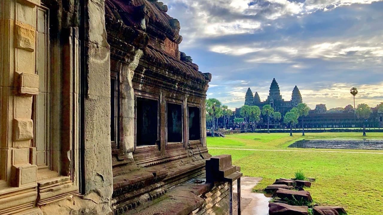 Angkor Temples Sunrise Tour by Tuk-Tuk – photo 2
