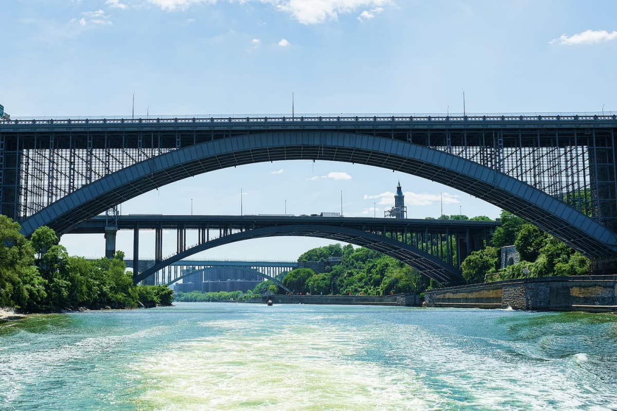 Circle Line "Best of NYC" Sightseeing Cruise (2.5 hours): Reserved Straight-to-Board Ticket