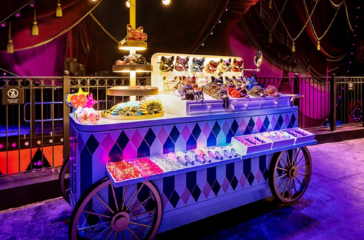 Wonderbox Theme Park in Paradise City