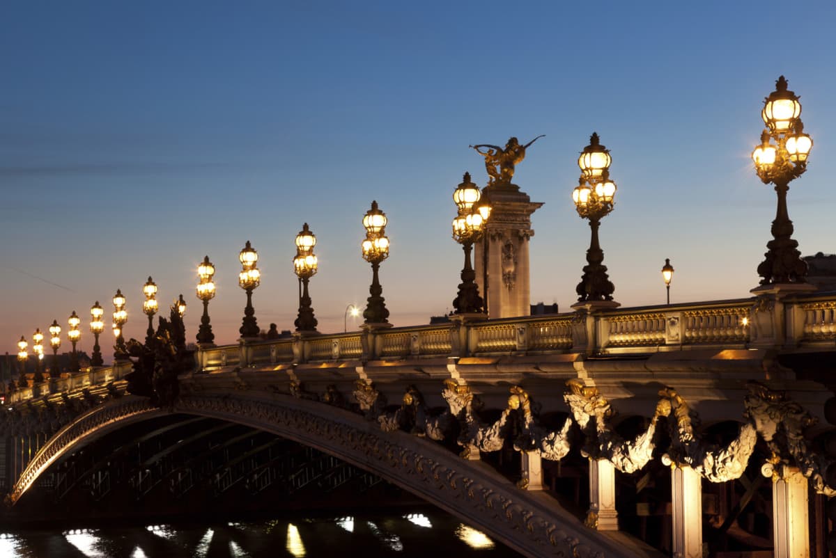 Paris Illuminations Night Bus Tour and Eiffel Tower Reserved Access
