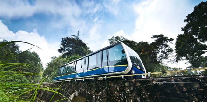 Penang Hill and Kek Lok Si Temple Tour