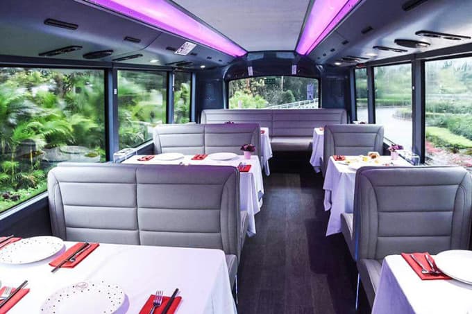 Crystal Bus Sightseeing and Dining Tour