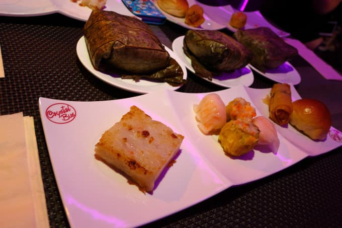 Crystal Bus Sightseeing and Dining Tour