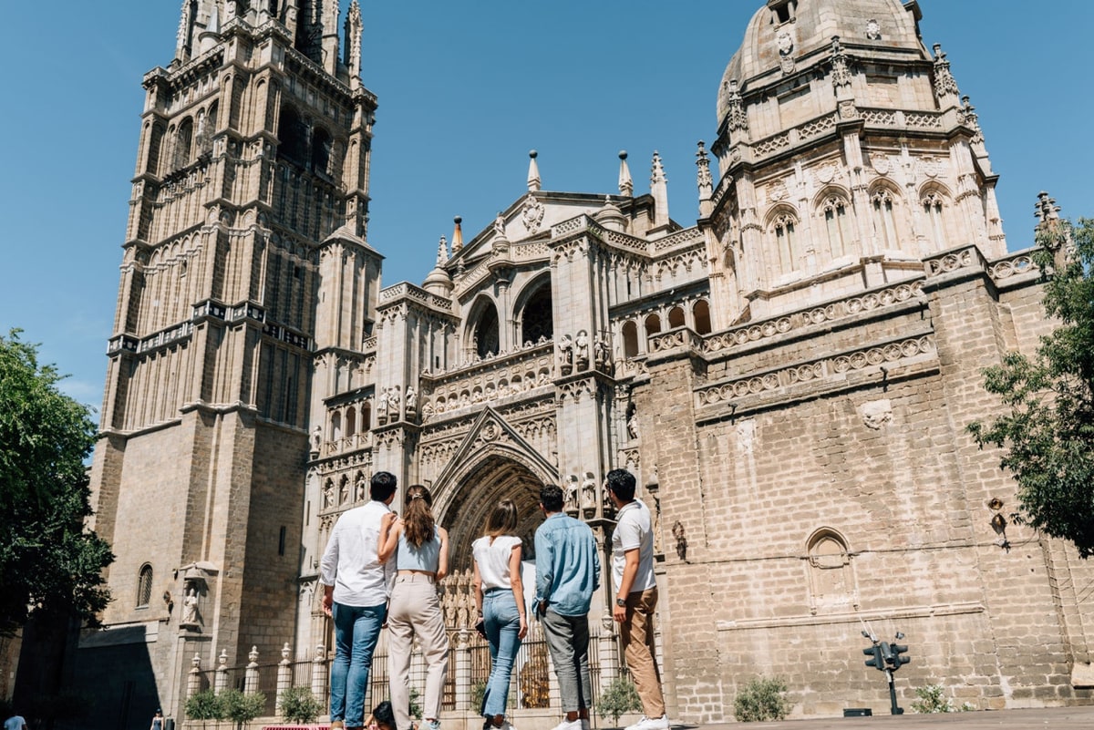 Toledo City Tour from Madrid with Wine Tasting Experience