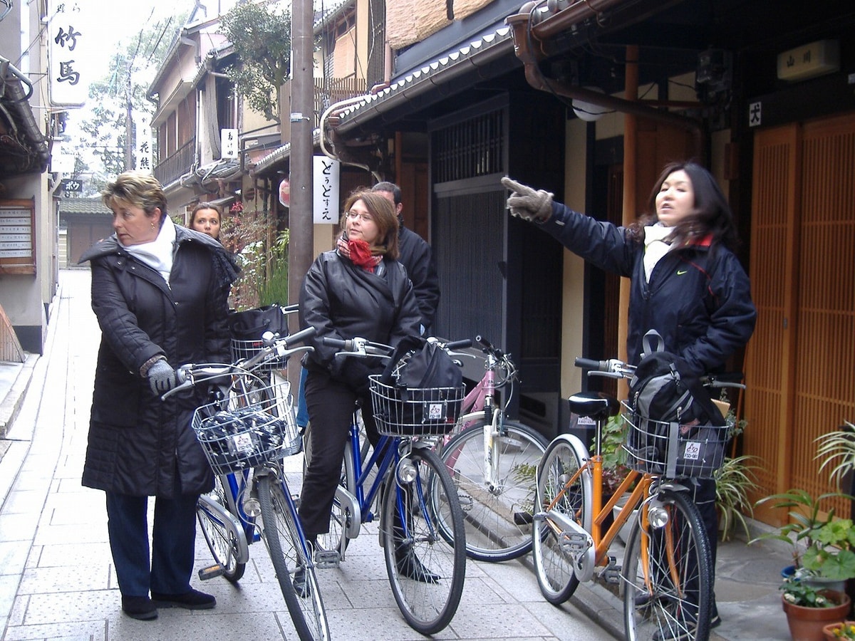 Gion Cycling Tour