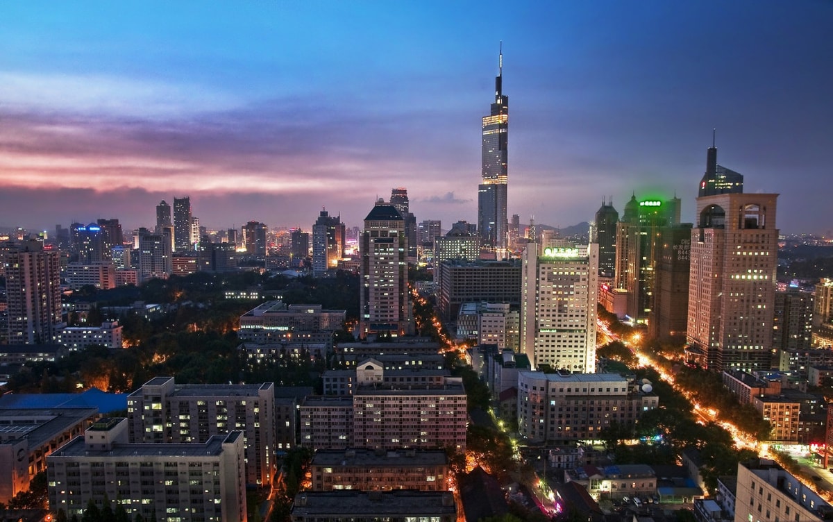 Shanghai Night Tour with Huangpu River Cruise