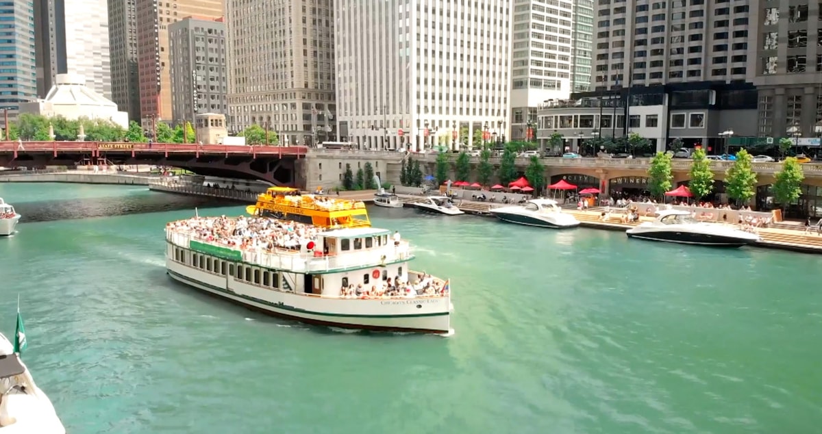 Lake Michigan and Chicago River Cruise Ticket