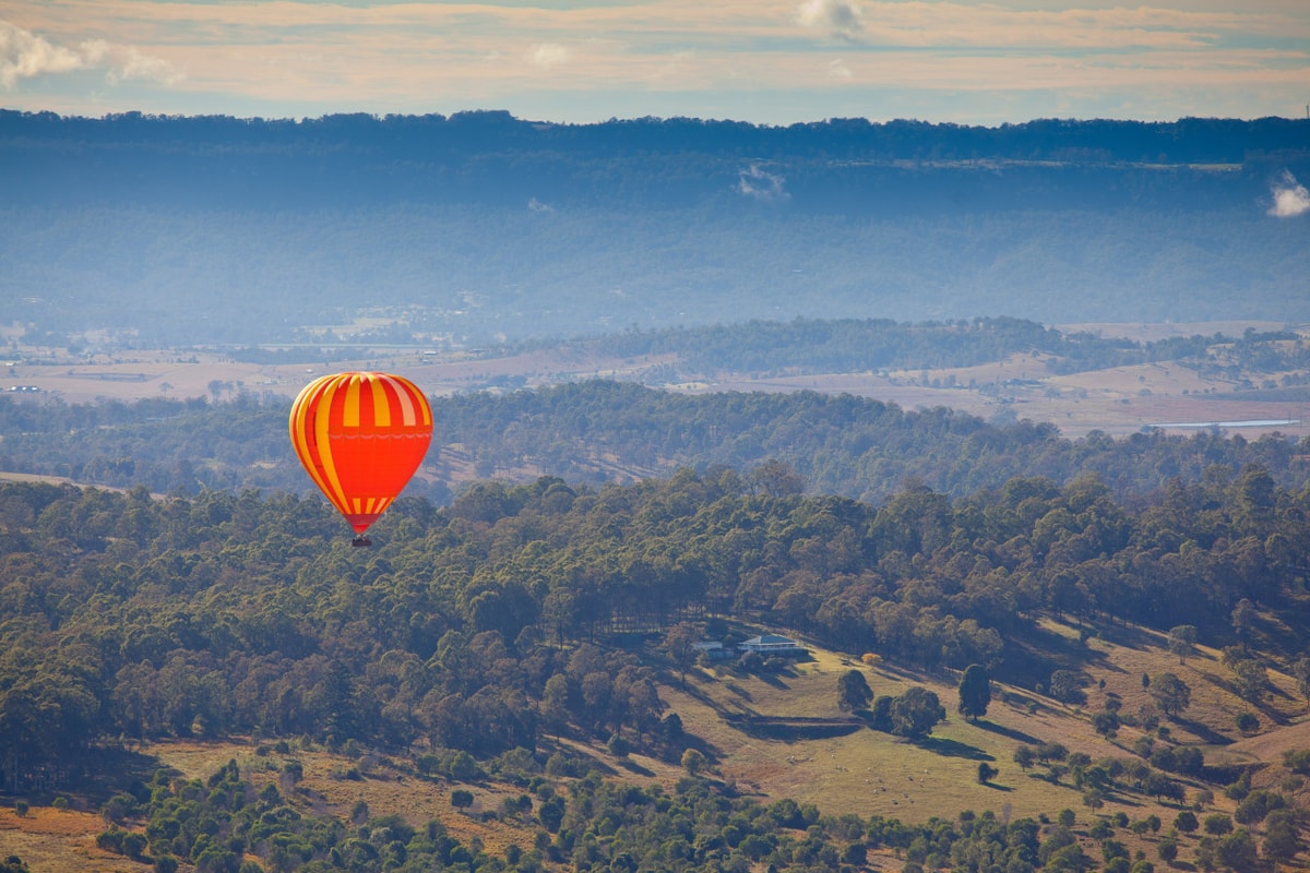 Sunrise Hot Air Balloon Flight over Brisbane with Vineyard Breakfast