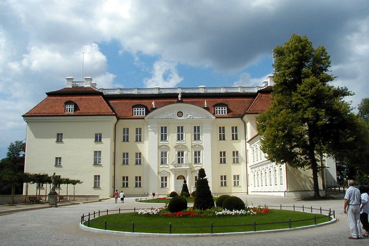 Köpenick Palace: Skip The Line