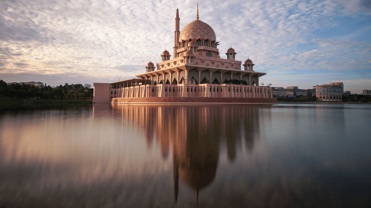 Batu Caves and Kuala Lumpur City Tour with 21 Attractions