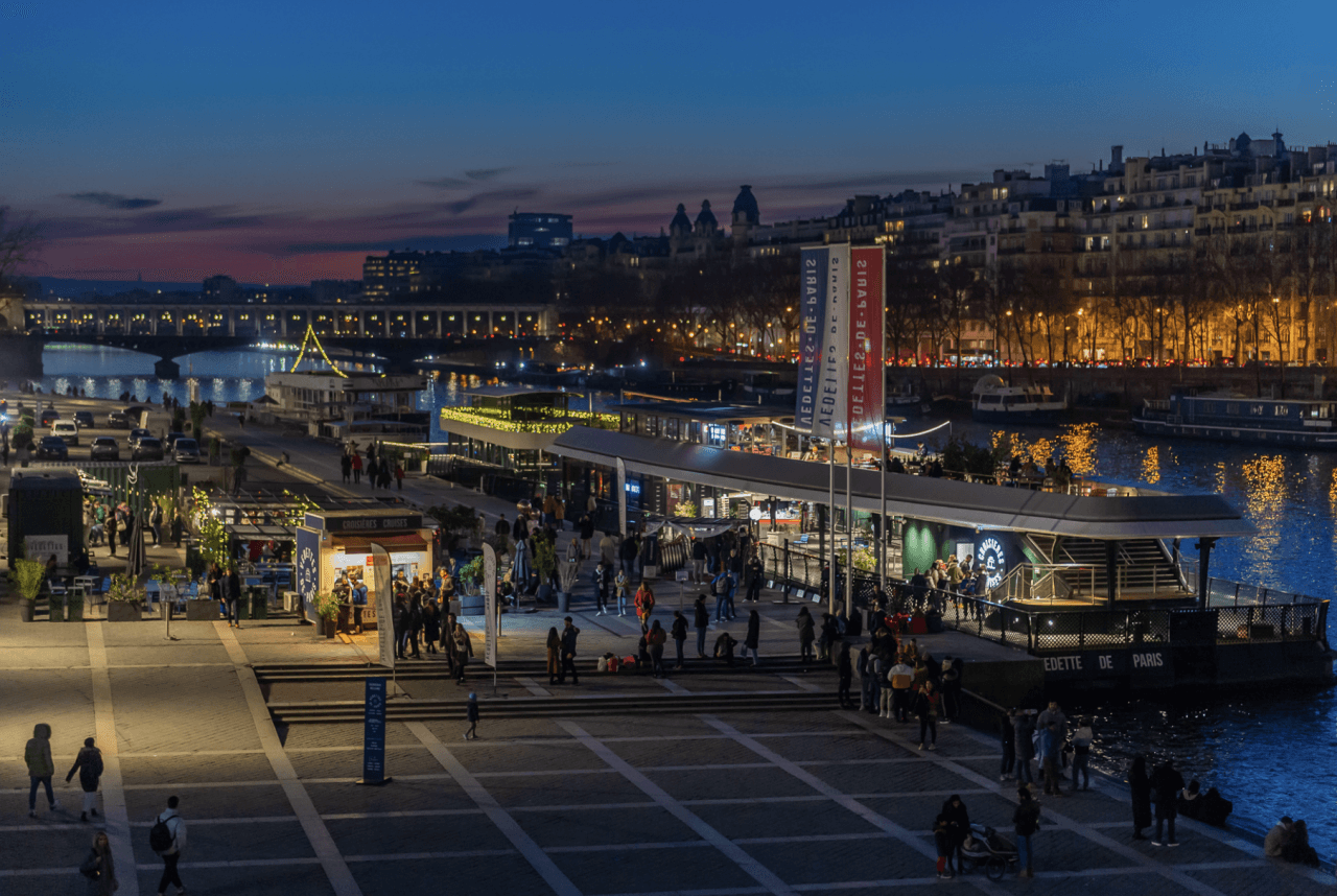 Seine River Cruise by Vedettes De Paris - Musical Aperitif