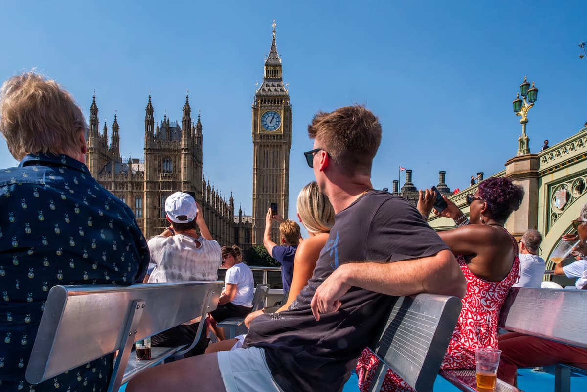 Thames River Sightseeing Cruise