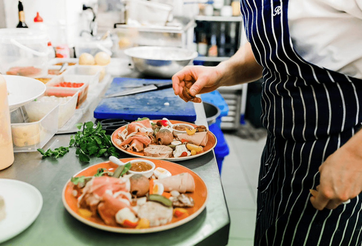Hunter Valley Helicopter and Gourmet Lunch Tour from Sydney