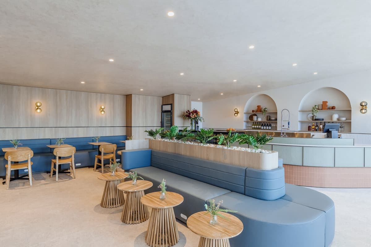 Plaza Premium Lounge - Sydney International Airport Terminal 1